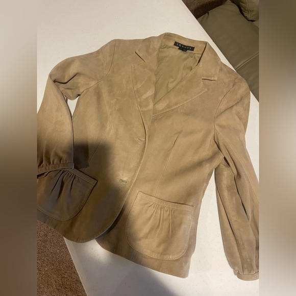 Theory tan suede jacket size 8 - Picture 3 of 11
